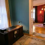 Rb64 - Classy & Spacious Home Near Villa District