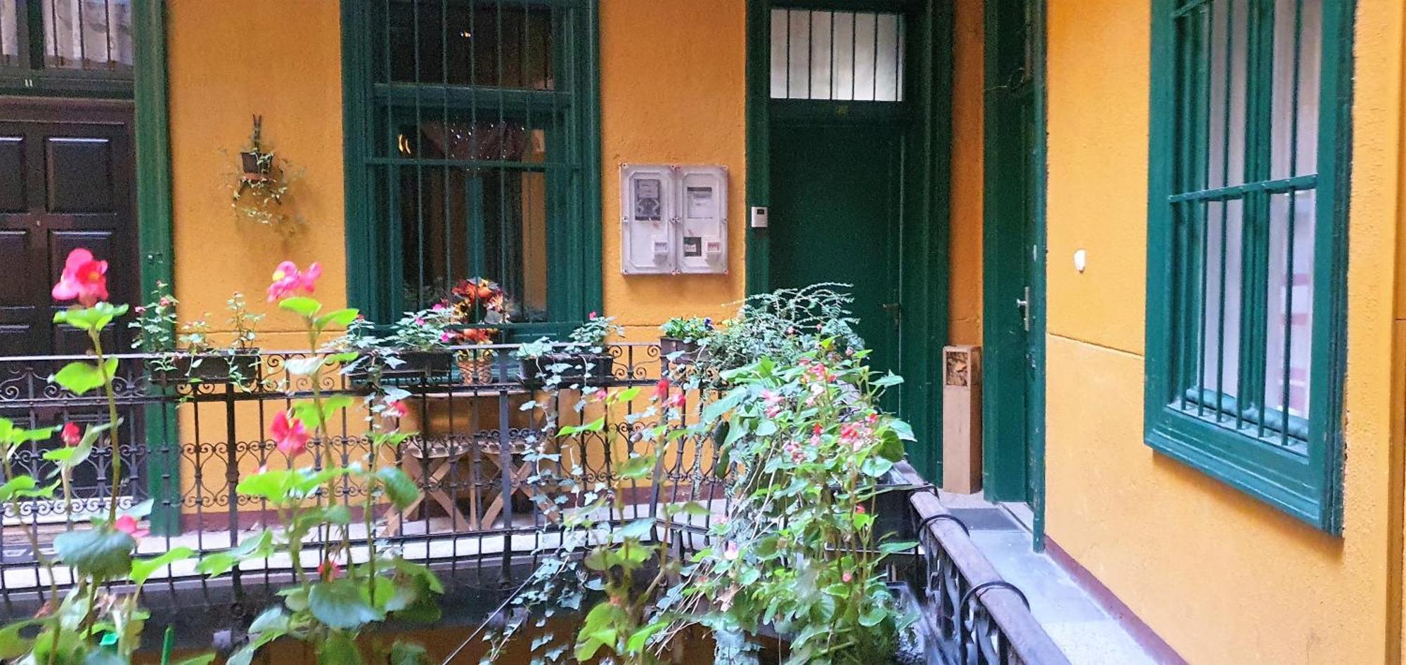 R64 - Classy & Spacious Home Near Villa District Apartment *
